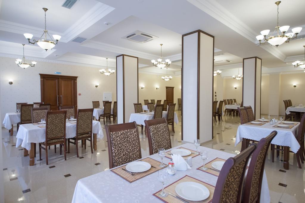 קרסנודאר Avrora Hotel מראה חיצוני תמונה